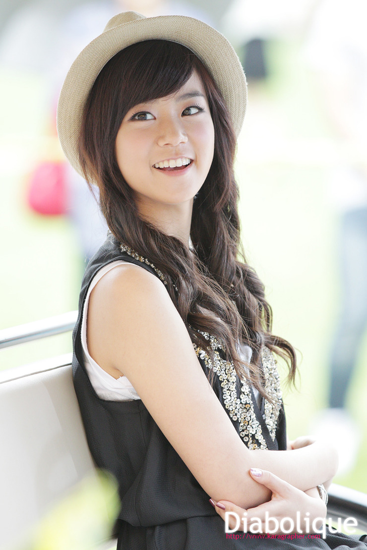 Picture of Han Seung-Yeon