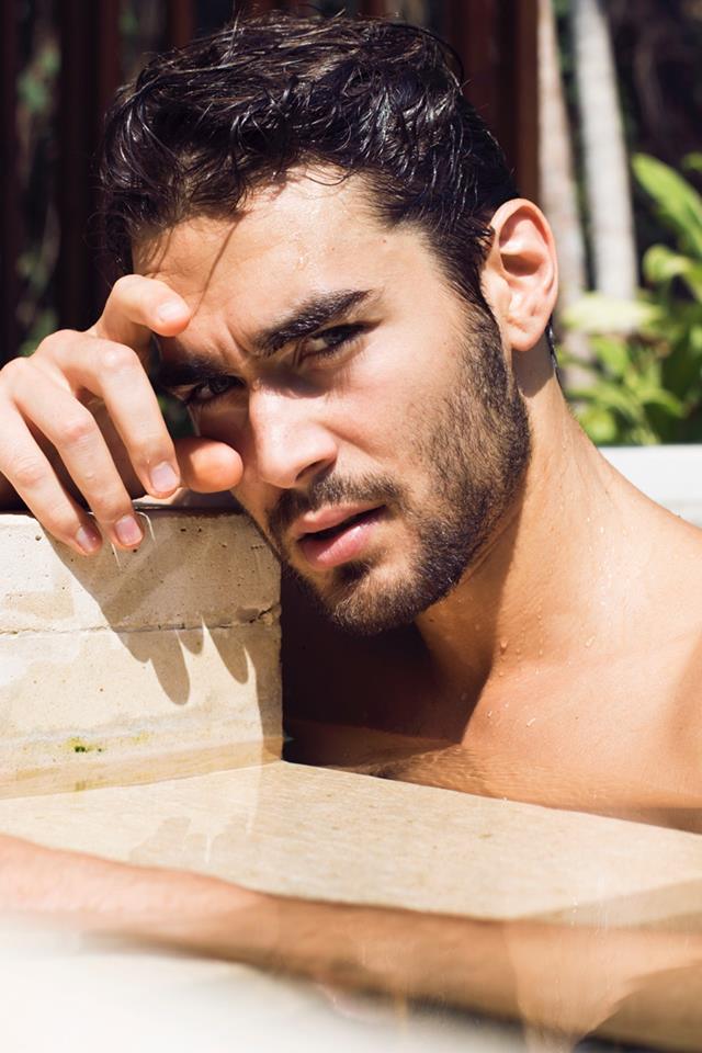 Nicolas Simoes