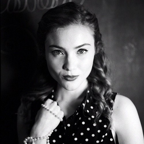 Skyler Samuels Skyler Samuels