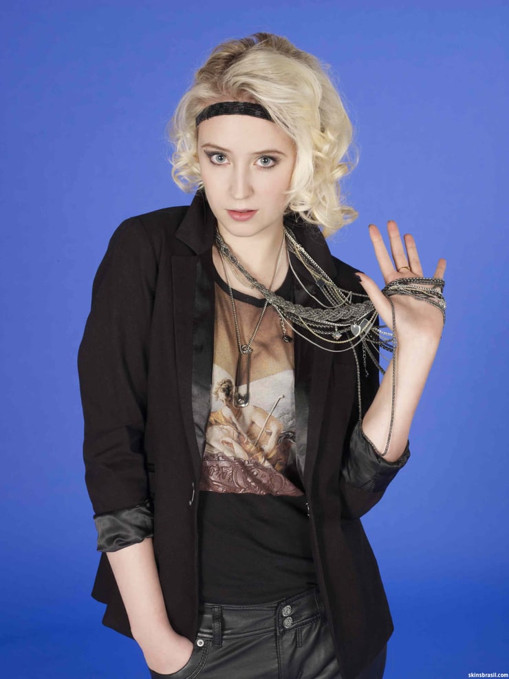 Lily Loveless