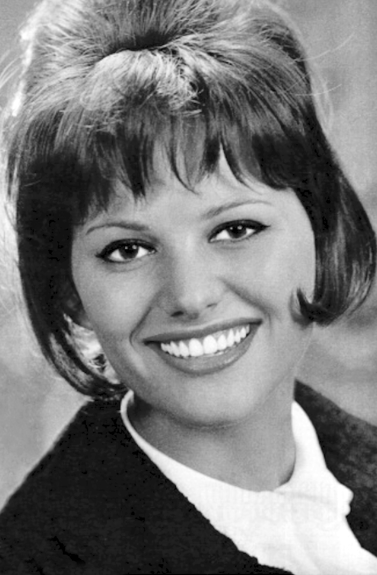 CLAUDIA CARDINALE