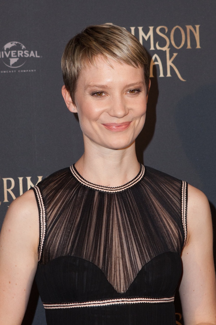 Mia Wasikowska