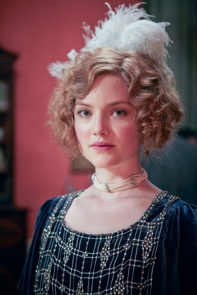 Holliday Grainger