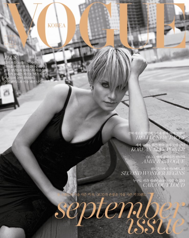 Amber Valletta Amber Valletta