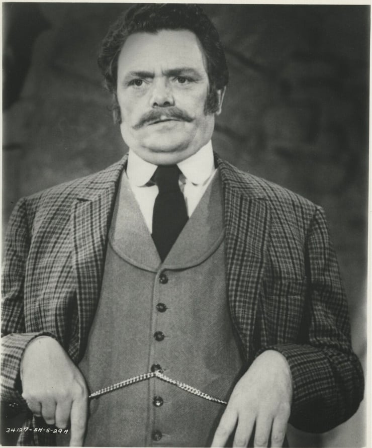 Bernard Fox