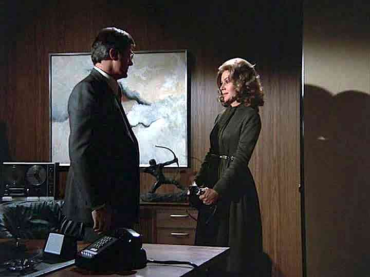Columbo: Death Lends a Hand Columbo: Death Lends a Hand