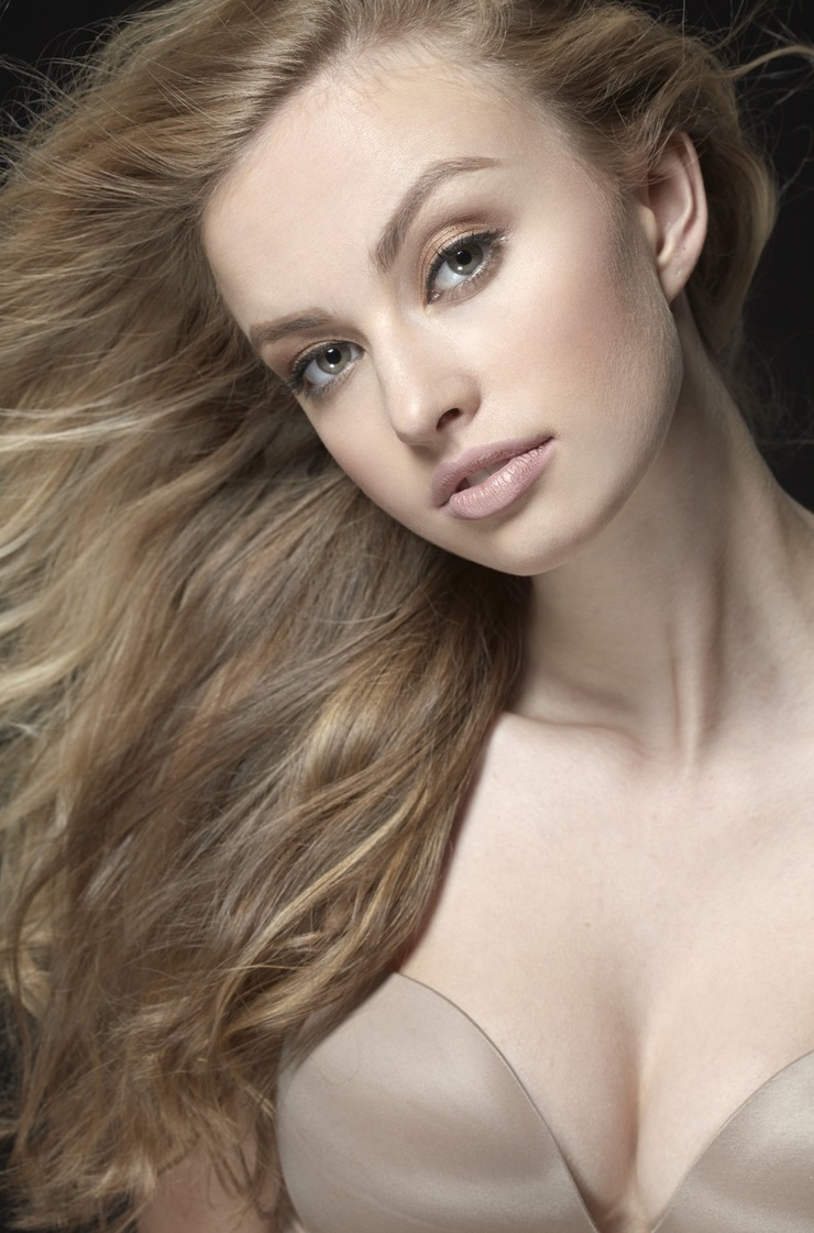 Taylor Howard Taylor Howard