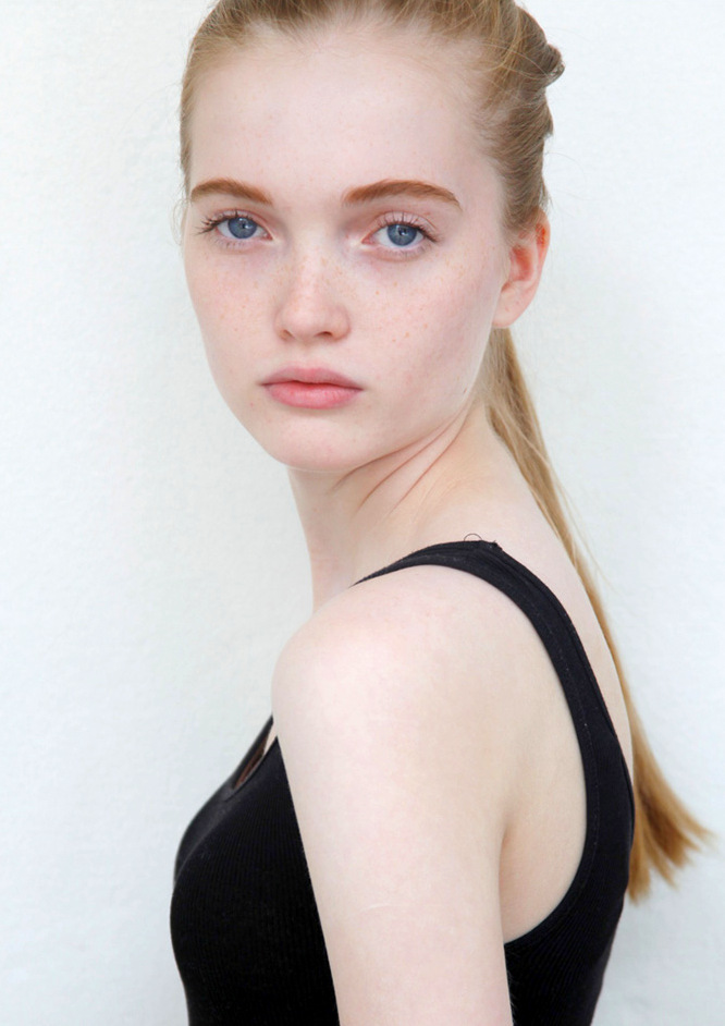 Picture of Ruth Bell