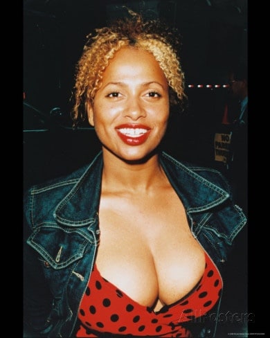 Lisa Nicole Carson