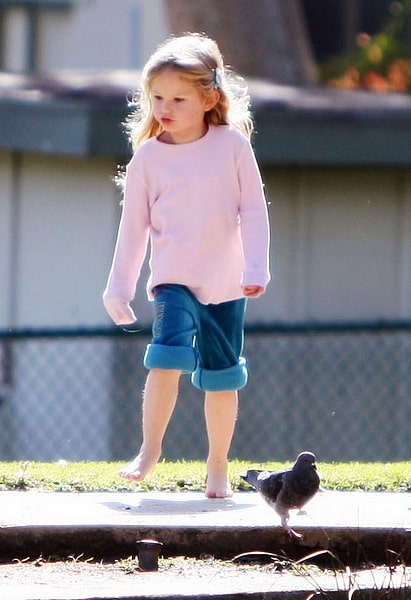 Violet Affleck