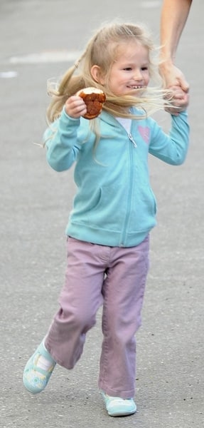 Violet Affleck