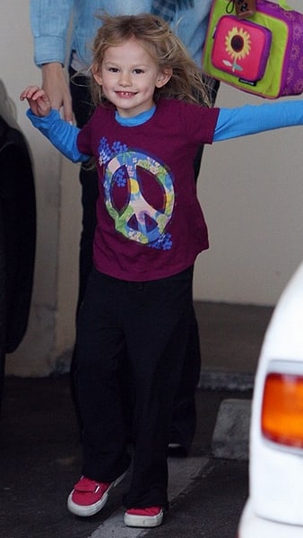 Violet Affleck