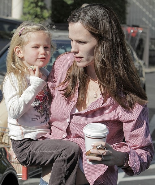Violet Affleck