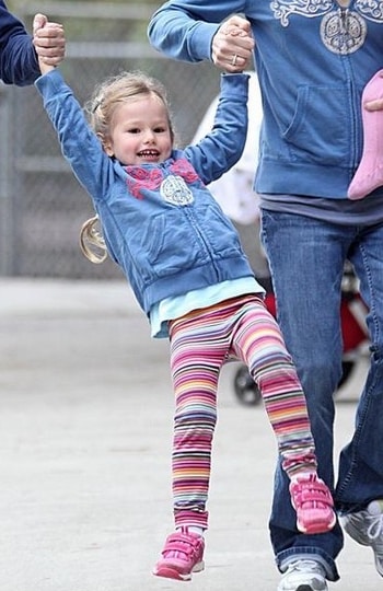 Violet Affleck