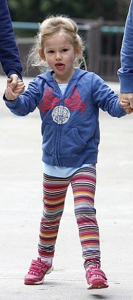 Violet Affleck
