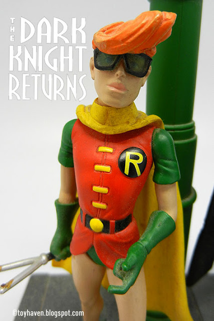 Picture of Batman DC Direct Dark Knight Returns Action Figure Robin