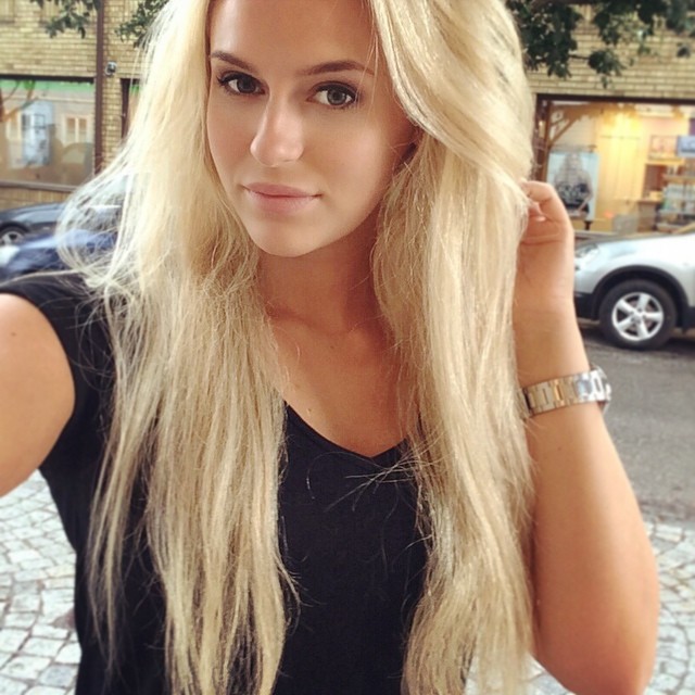 ANNA NYSTRÖM ANNA NYSTRÖM