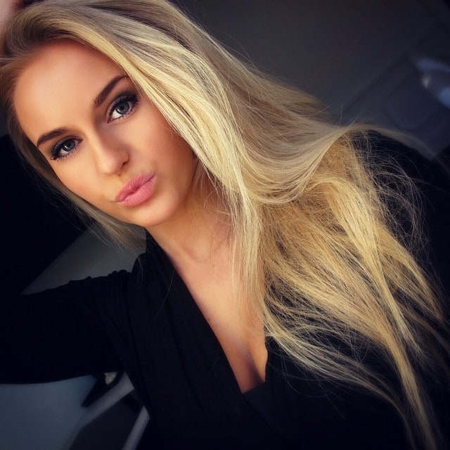 ANNA NYSTRÖM ANNA NYSTRÖM