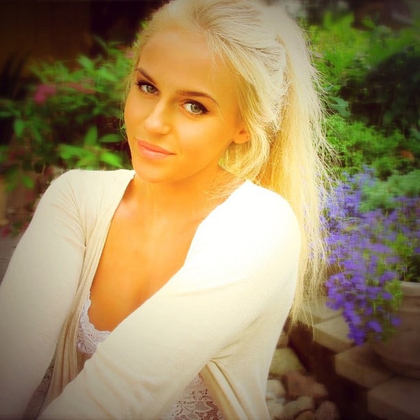 ANNA NYSTRÖM ANNA NYSTRÖM
