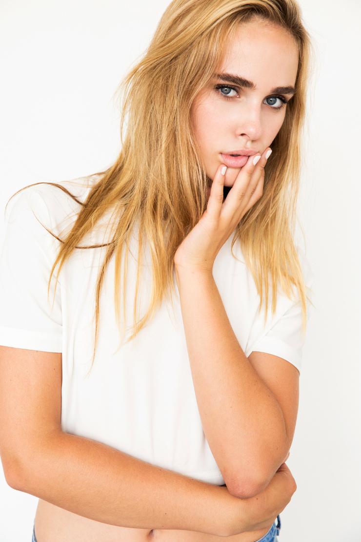 Picture Of Lyzy Adler picture-of-lyzy-adler