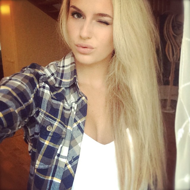ANNA NYSTRÖM ANNA NYSTRÖM