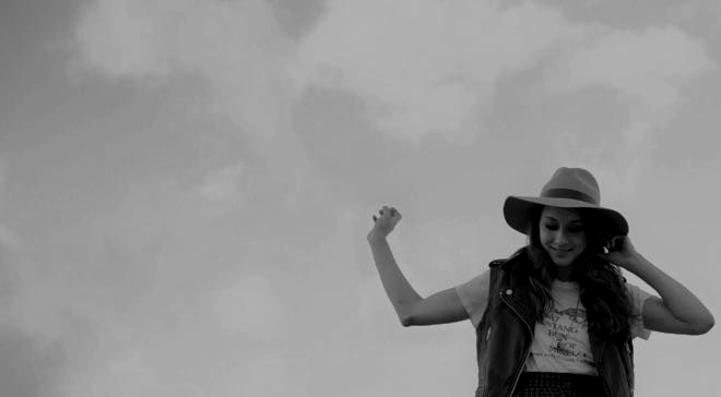 Troian Bellisario