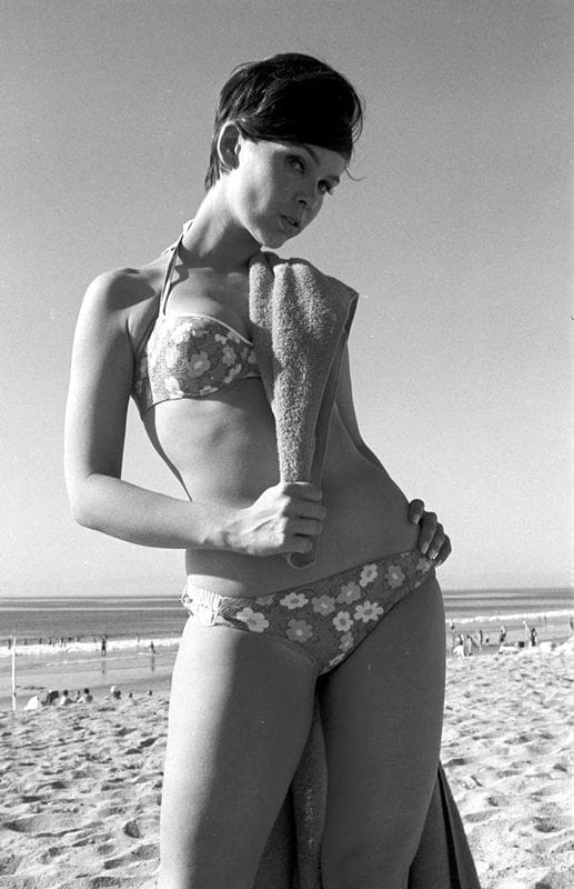 Yvonne Craig