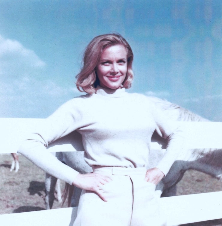 Honor Blackman