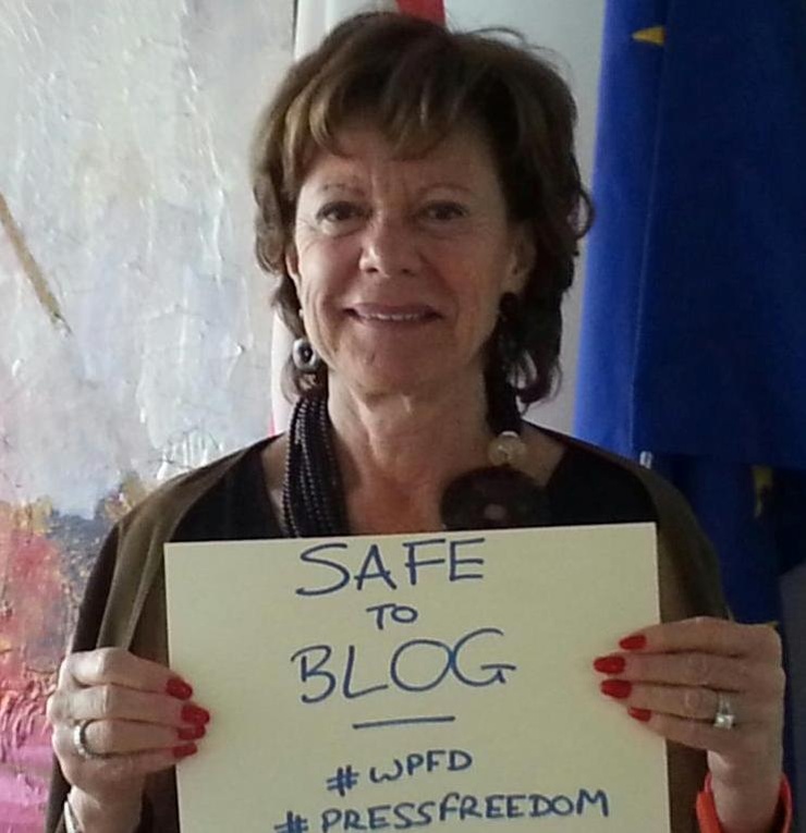 Neelie Kroes