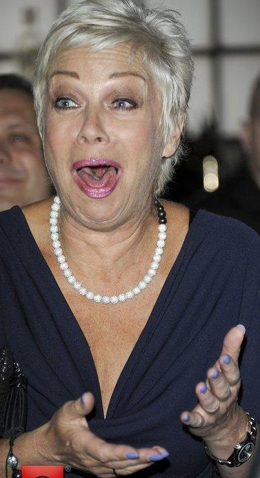 Denise Welch