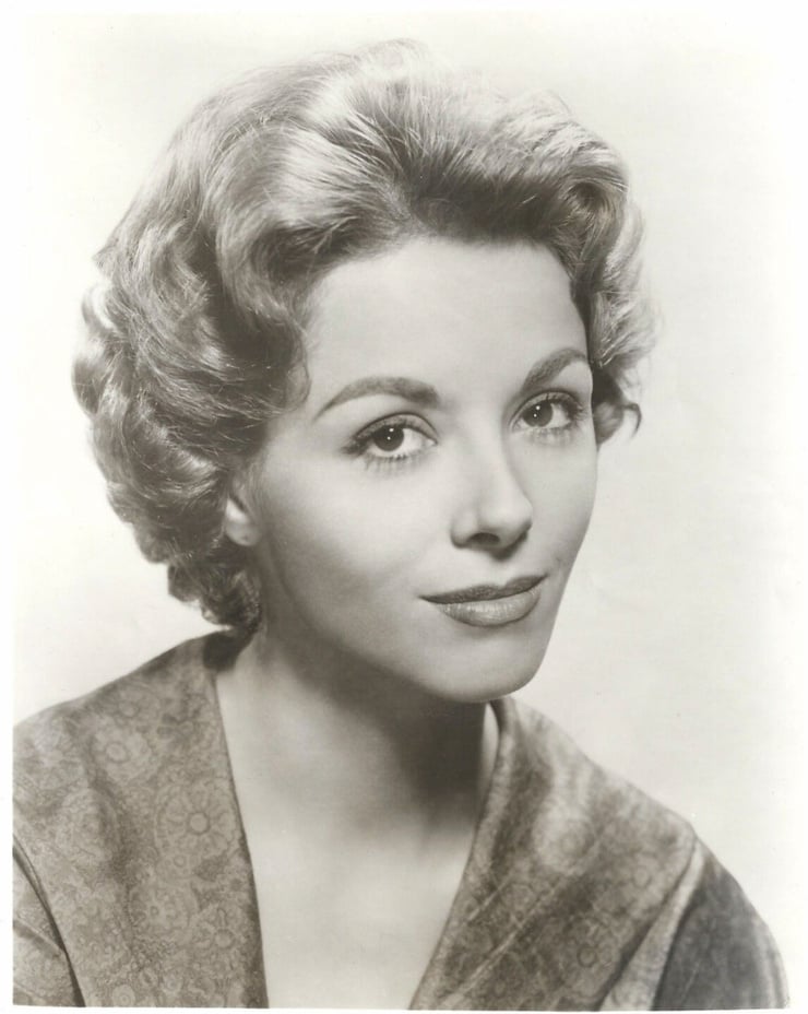Dana Wynter.