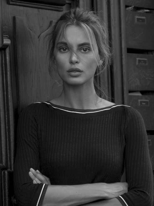 Catrinel Menghia Catrinel Menghia