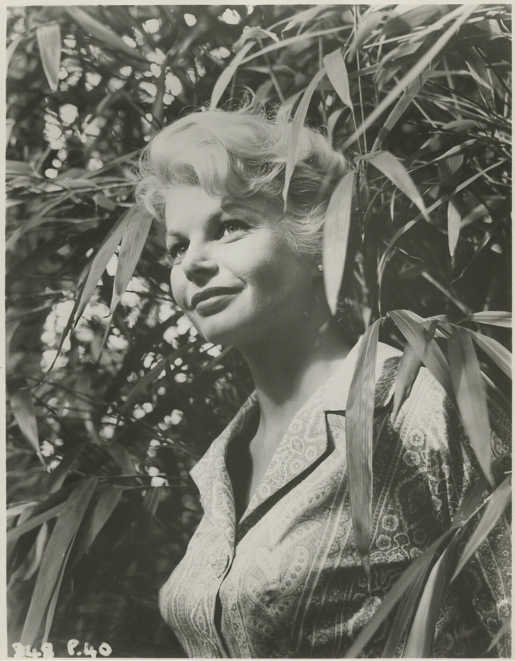 Mary Peach Mary Peach