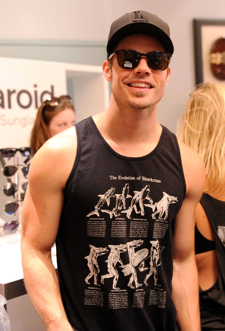 Josh Henderson