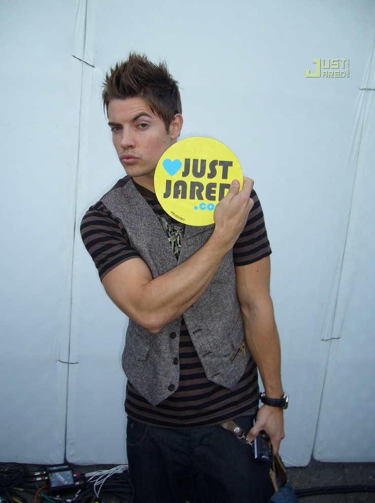 Josh Henderson