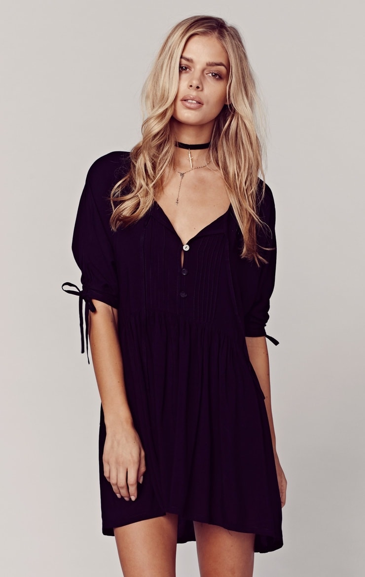 Danielle Knudson Danielle Knudson