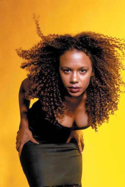 Rachel True