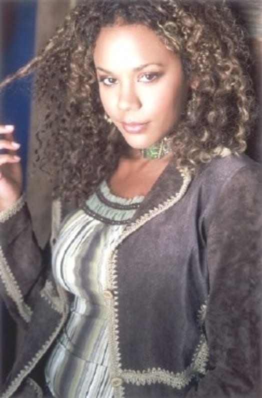 Rachel True