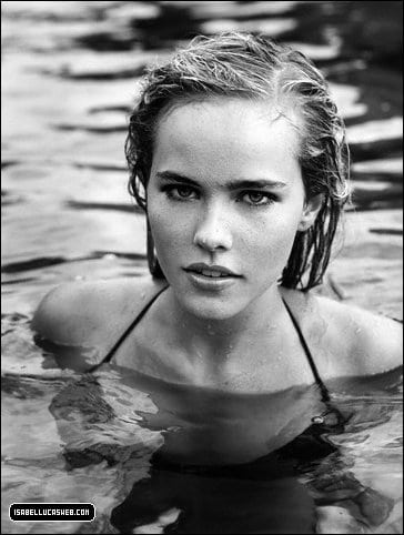 Isabel Lucas