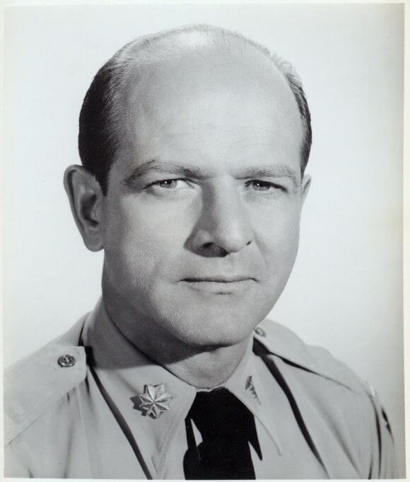 Alan Hewitt Alan Hewitt