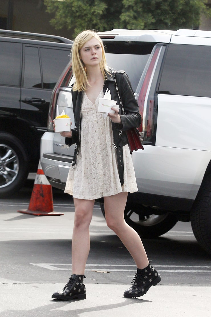 Elle Fanning