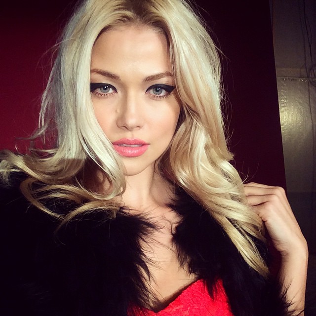 Elona Lebedeva Elona Lebedeva