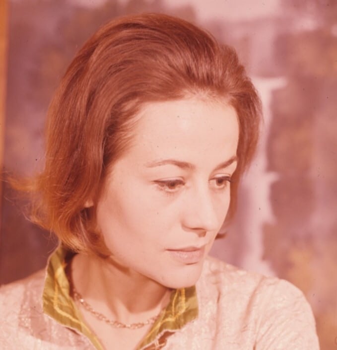 Annie Girardot