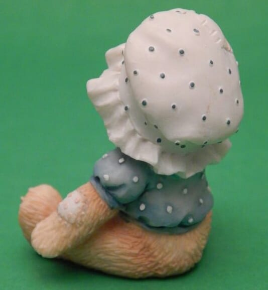 Cherished Teddies - Mini Bear Figurine Holding Daisy