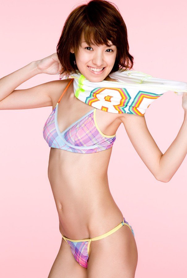 Akina Minami