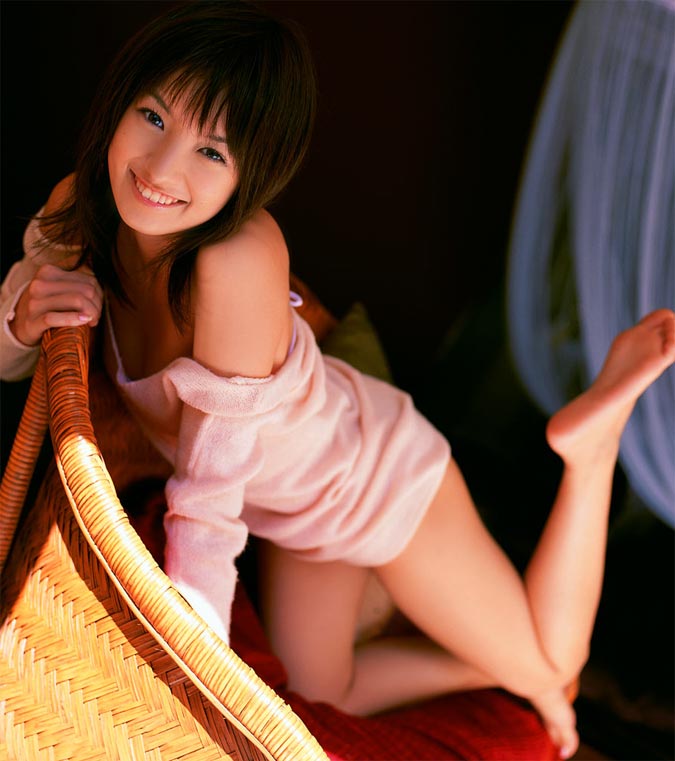 Akina Minami
