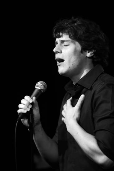 Jonathan Groff