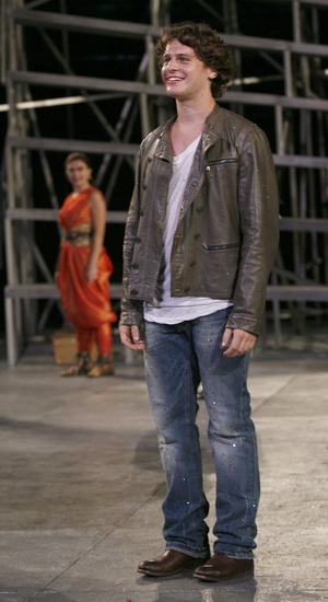 Jonathan Groff