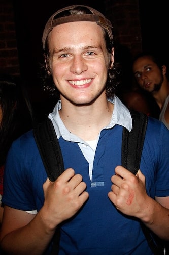 Jonathan Groff