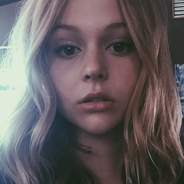 Emily Alyn Lind Emily Alyn Lind